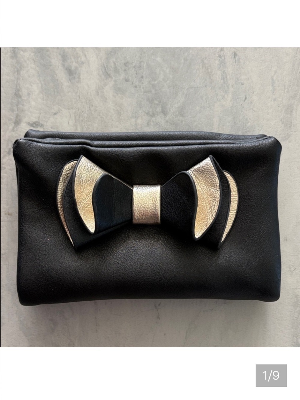 Boutique Vegan Leather bow detail bag clutch Crossbody bag/gold tone chain EUC